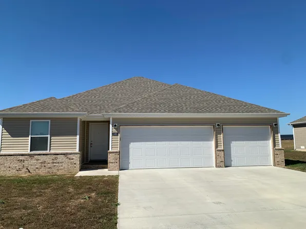 2465 S Cheri Drive, Bolivar, MO 65613