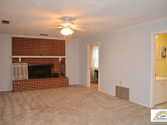 5th image of 807 E Price St