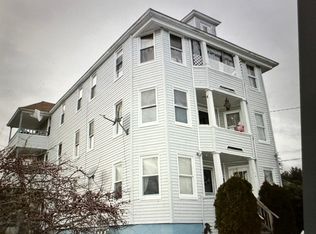 4 1st Ave, Dudley, MA 01571