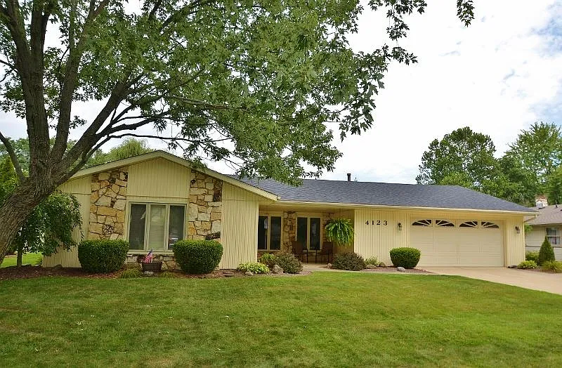 4123 Tamarack Dr photo 1