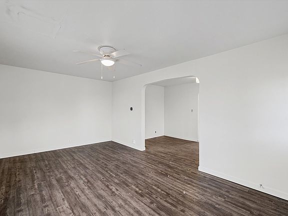 4th image of 808 W William St