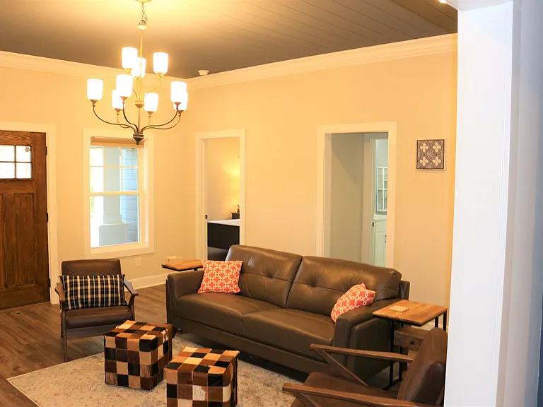 420 Glenwood Dr — Photo 10