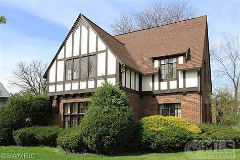 2nd image of 203 Orchard Ave