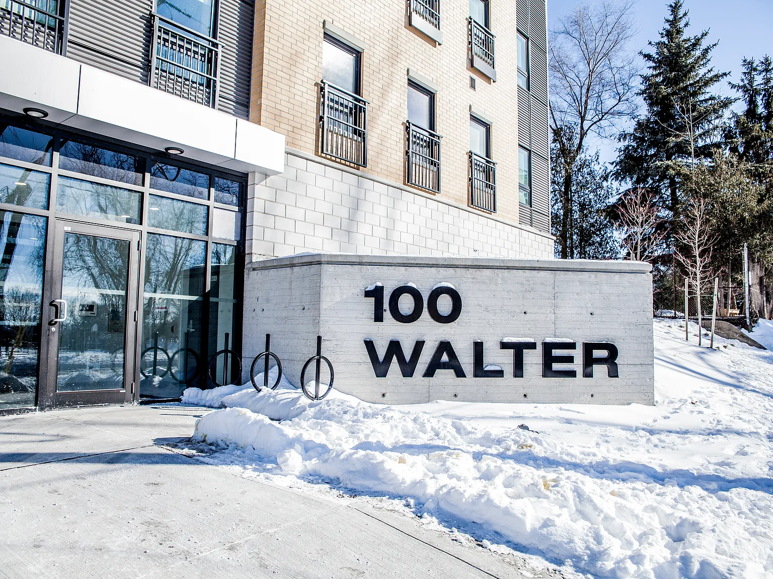 100 Walter Street — Photo 4