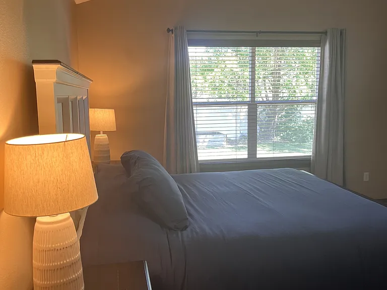 2911 W Cranberry Ave — Photo 13