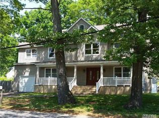 805 Larkfield Rd, Commack, NY 11725