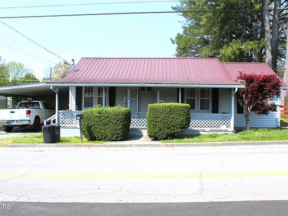 2nd image of 906 Cannon Ave