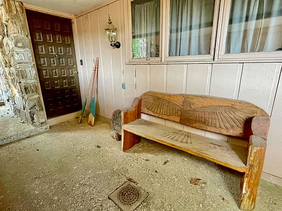 14th image of this home
