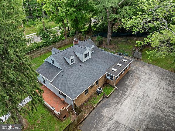 2nd image of 7301 Woodyard Rd