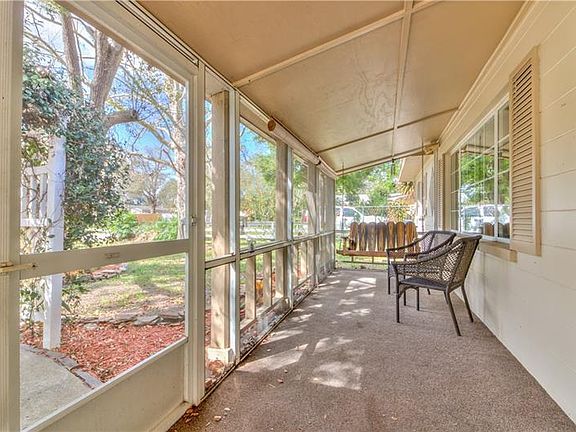5th image of 614 Galvin Dr