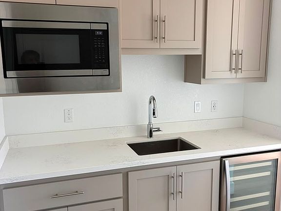 4th image of 4613 Caufield Way