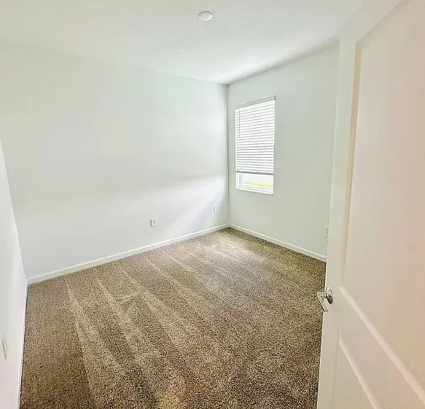 3013 Armstrong Ave — Photo 28