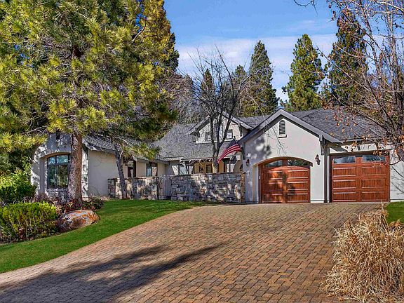 5th image of 48 Fox Glen Dr
