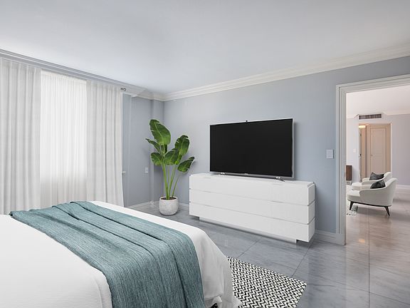 4th image of 625 Biltmore Way APT 605