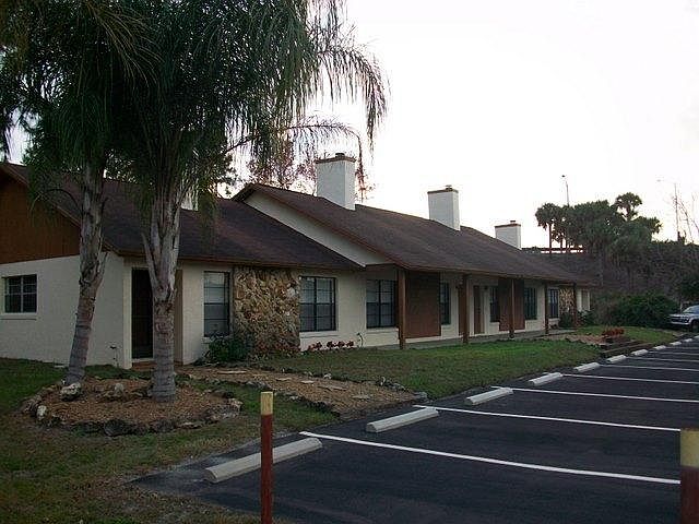 1st image of 421 E Airport Blvd #4