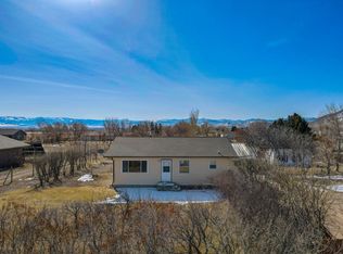 427 Valley View Rd, Helena, MT 59602