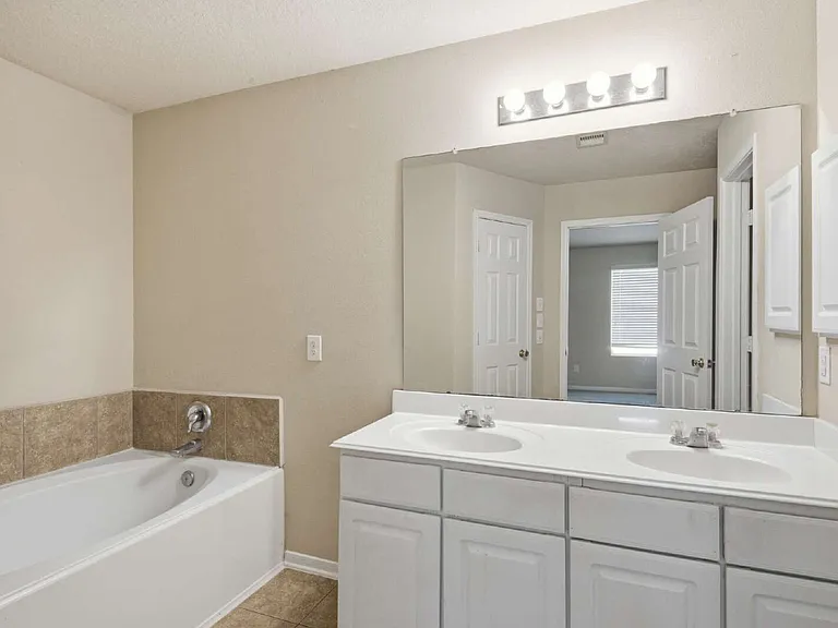 16882 Accolade Way — Photo 20