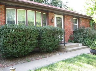 2004 N Delaware St, Independence, MO 64050