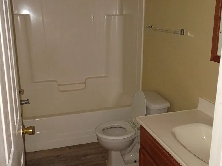 1332 Grand Ave — Photo 7