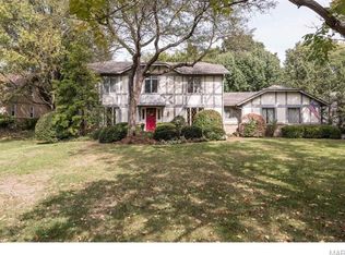 866 Brookcreek Ln, Saint Louis, MO