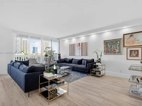 1000 Island Blvd #707, Aventura, FL 33160