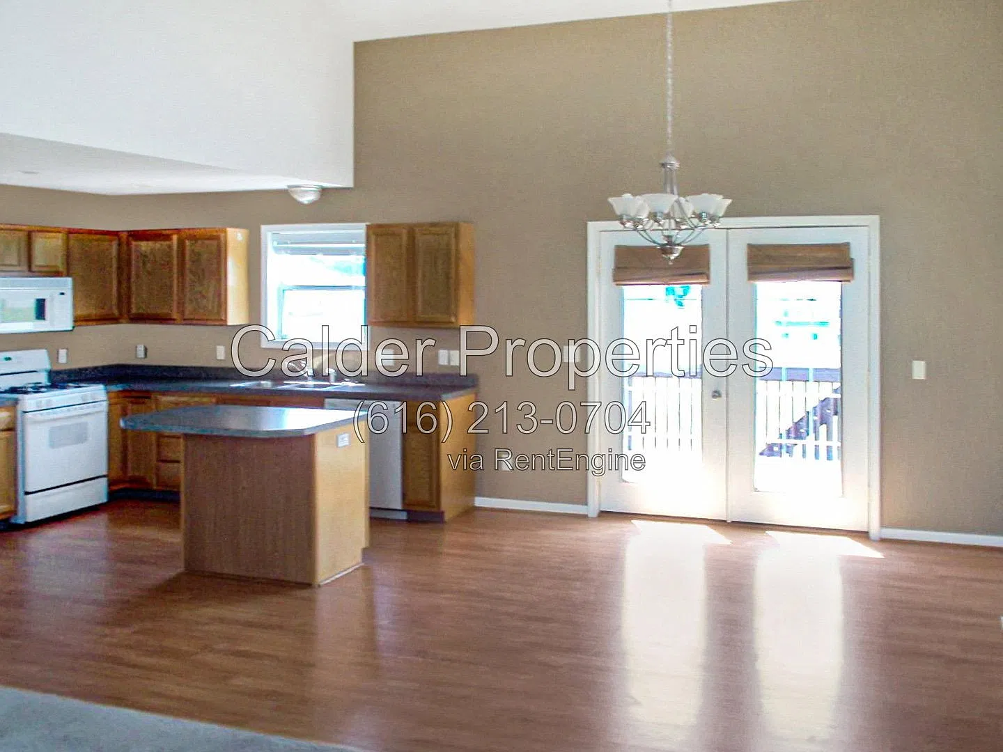 3 bed, 2.5 bath, 1644 sqft, $2,750 — Photo 3