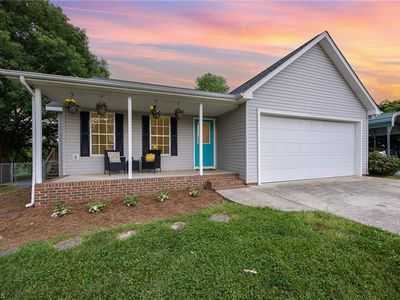 7095 Agatha Dr, Stokesdale, NC, 27357