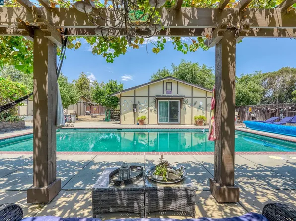 80 Yula Way, Oakley, CA 94561