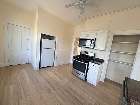5th image of 270 Norfolk St #8