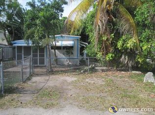 31267 Avenue E, Big Pine Key, FL 33043