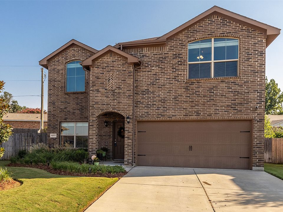 1st image of 1377 Briarwood Dr