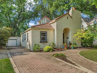 1269 SW Pembroke Ln, Topeka, KS, 66604