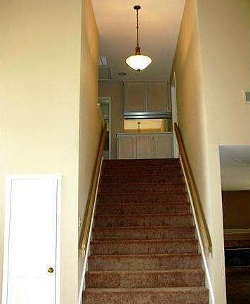 5th image of 24371 Saradella Ct