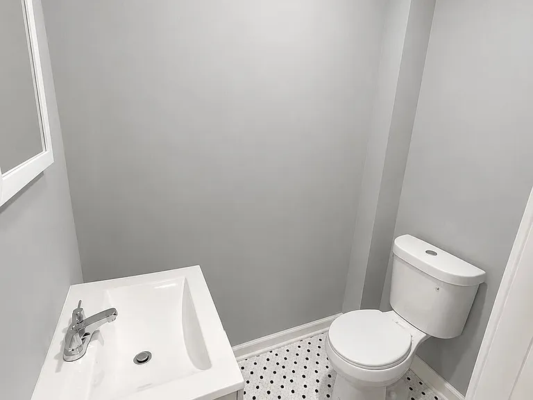 1212 N Randolph St — Photo 20