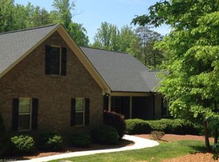 8615 Self Rd, Stokesdale, NC 27357