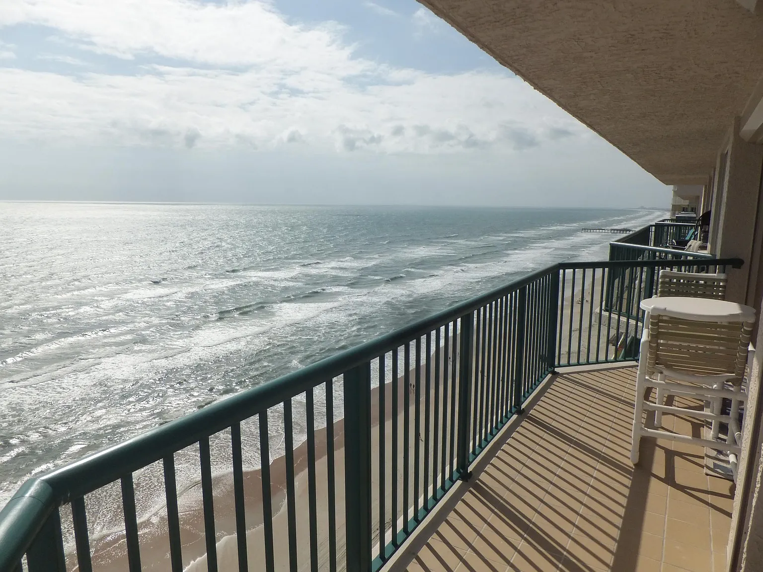 2 bed, 1674 sqft, $4,500 — Photo 4