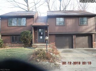 1735 Oak Trail St NE, Massillon, OH 44646