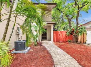 3841 Farragut St, Hollywood, FL 33021