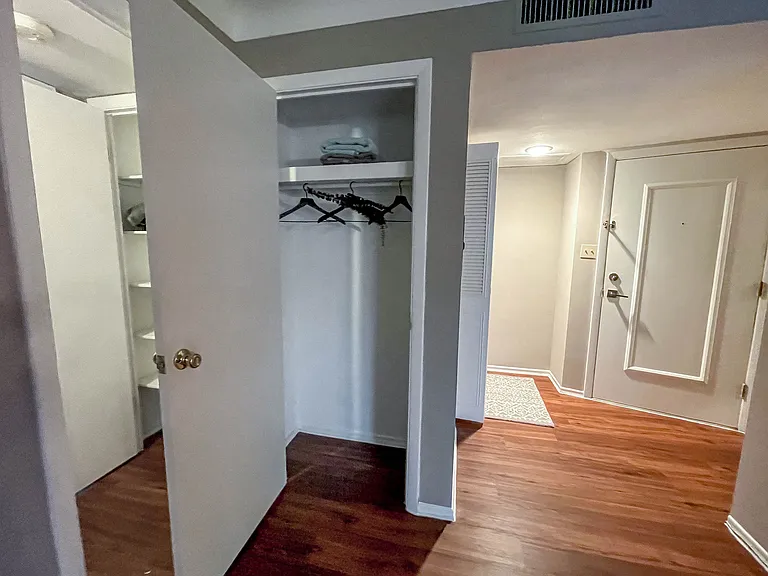 2 Bedroom