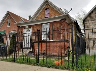 907 N Homan Ave, Chicago, IL 60651