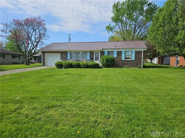 104 Eastwood Dr, Greenville, OH 45331