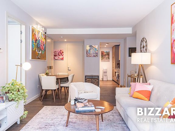 5th image of 302 E 96th St APT 502