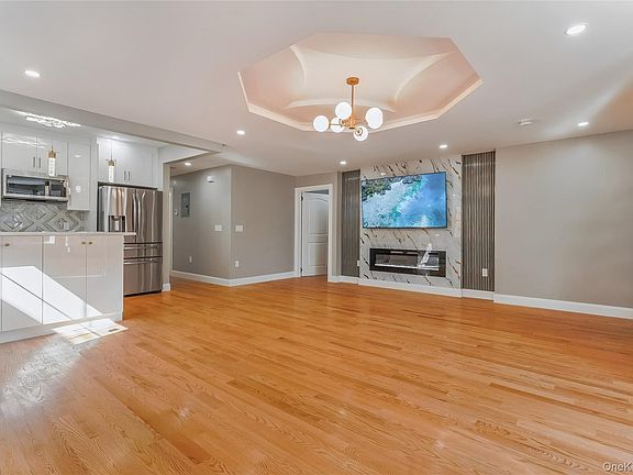3rd image of 155-17 134th Avenue