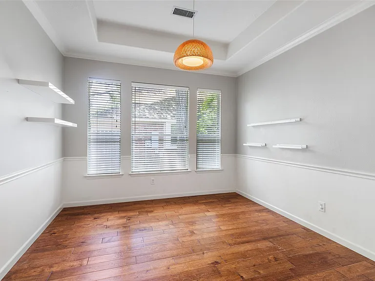 11 Belcarra Pl — Photo 7