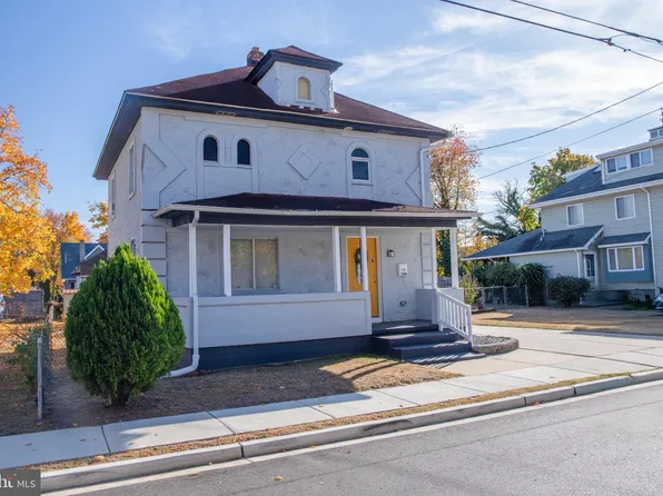 348 W Washington St, Paulsboro, NJ 08066
