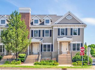 332 W Grand River Ave, East Lansing, MI 48823