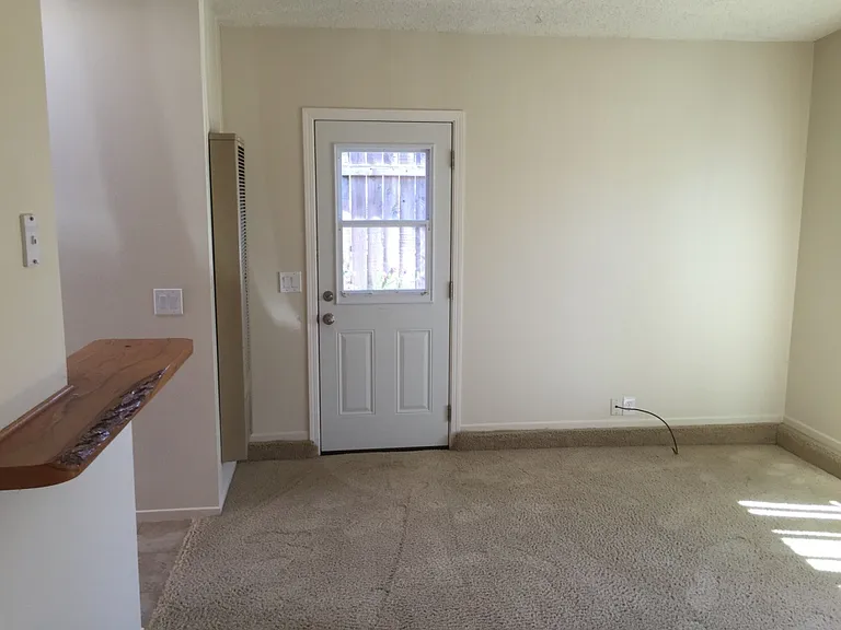 150 Verona Ave #FRONT — Photo 7