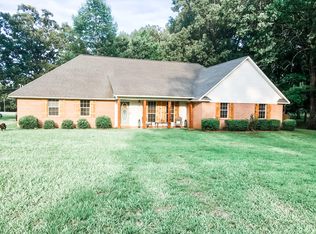261 Tall Oaks Rd, Pontotoc, MS 38863