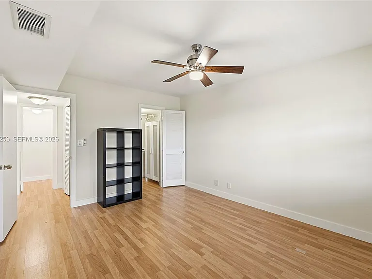 3520 Oaks Way #407 — Photo 27