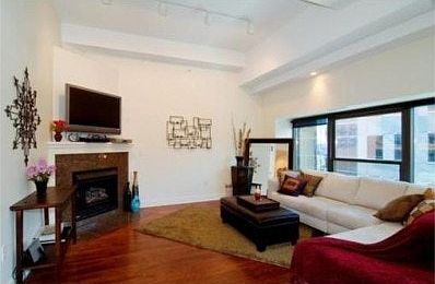 2nd image of 1101 Walnut St Unit 706